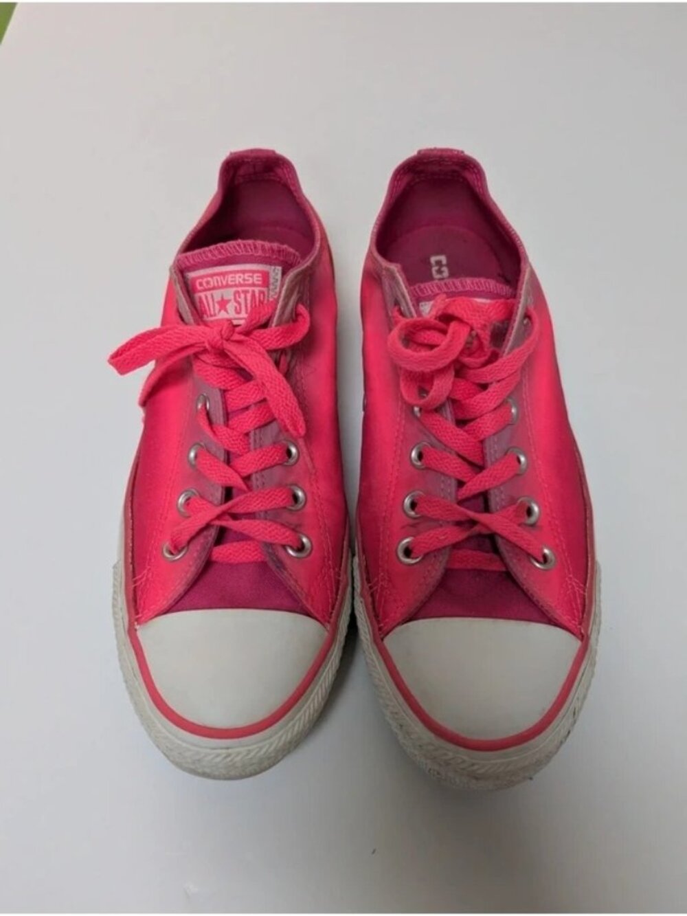 Converse Neon Hot Pink Low Tops Women's Size 9